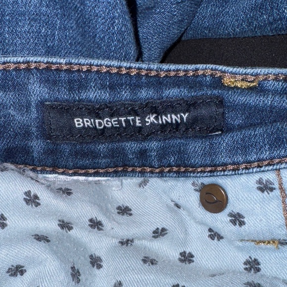 Lucky Brand Dark Blue Skinny Jeans - Picture 4 of 4